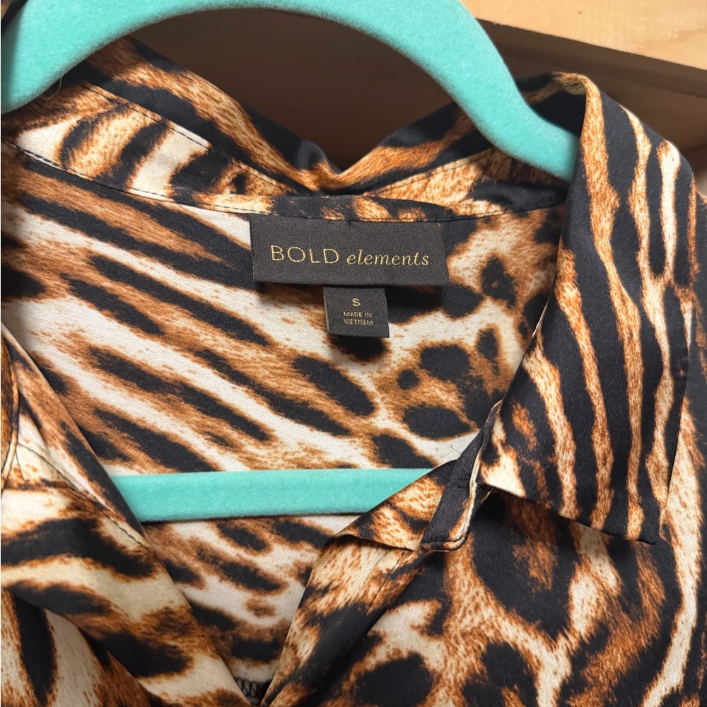 BOLD elements Wild Patterned Shirt - Picture 2 of 2